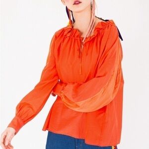 B. Young Francina Blouse Long Sleeve Orange, size 36